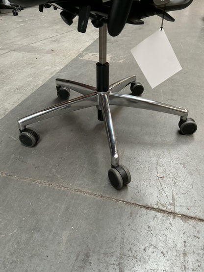 BMA Axia 2.5 Bureaustoel | Donker Grijs | Chroom | ZGAN