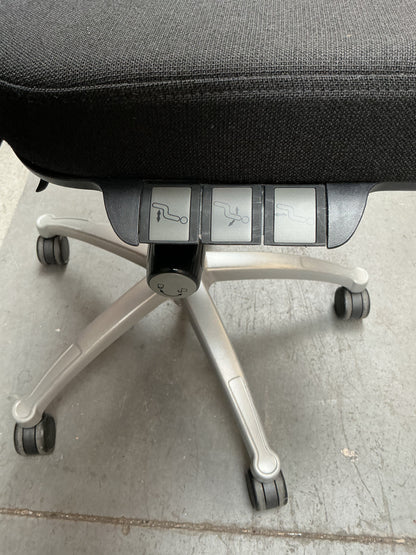RH Logic 400 XL Bureaustoelen | Zwarte stof  | Ergonomisch