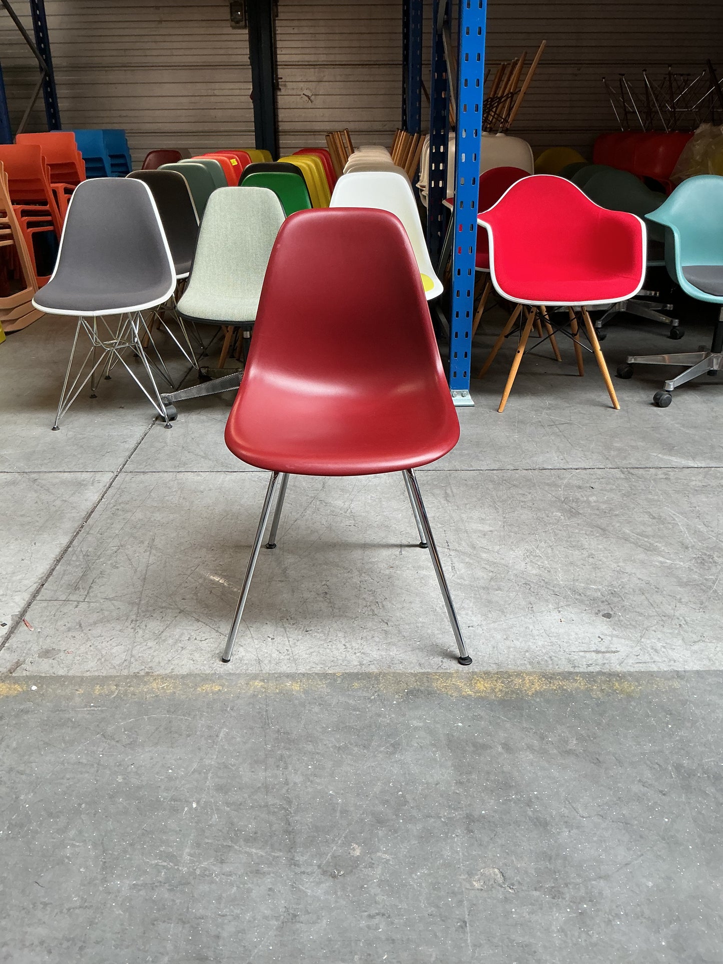 Vitra DSX Design Stoel | Donkerrood | Chroom