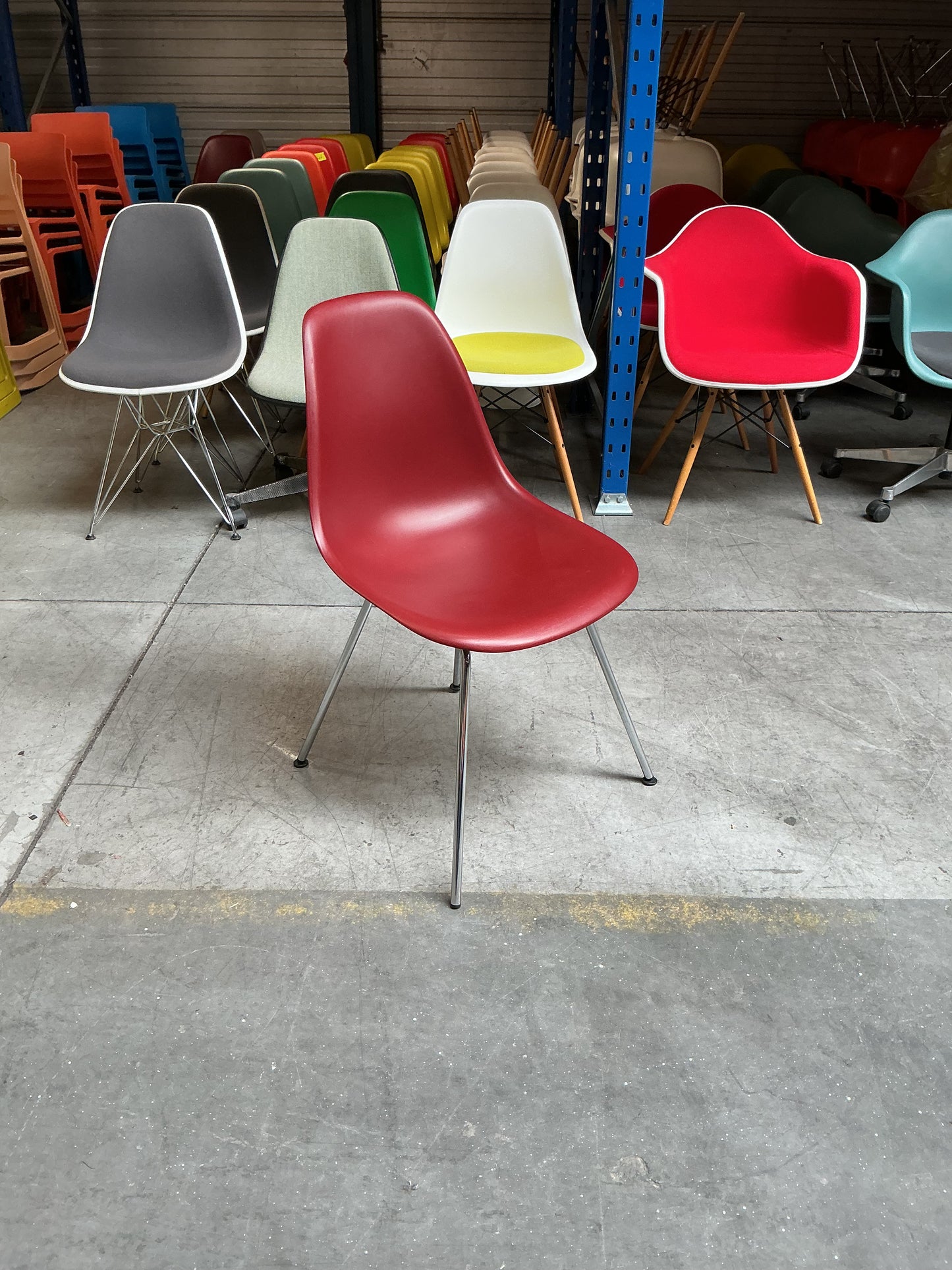 Vitra DSX Design Stoel | Donkerrood | Chroom