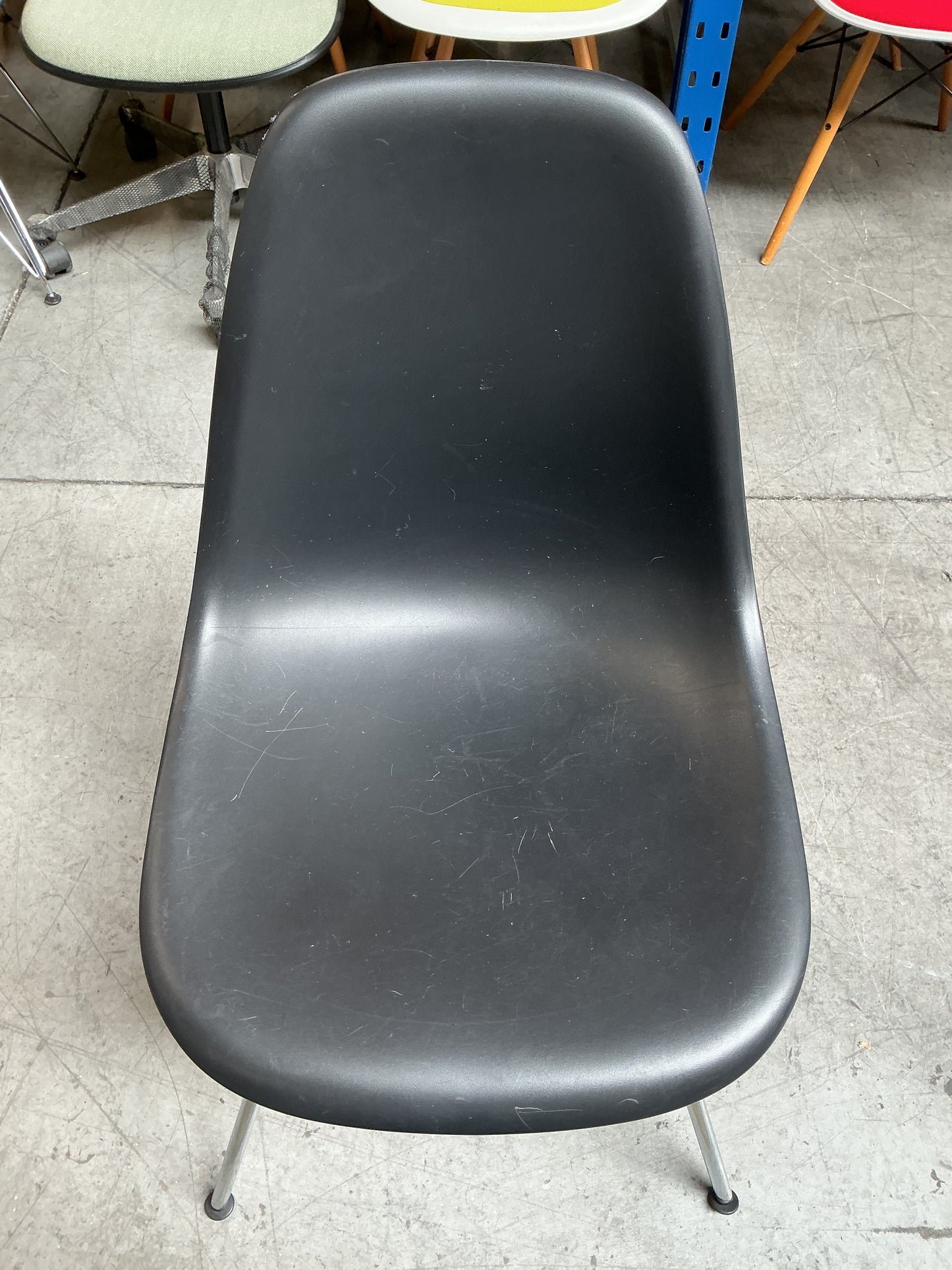 Vitra DSX Design Stoel | Zwart | Chroom