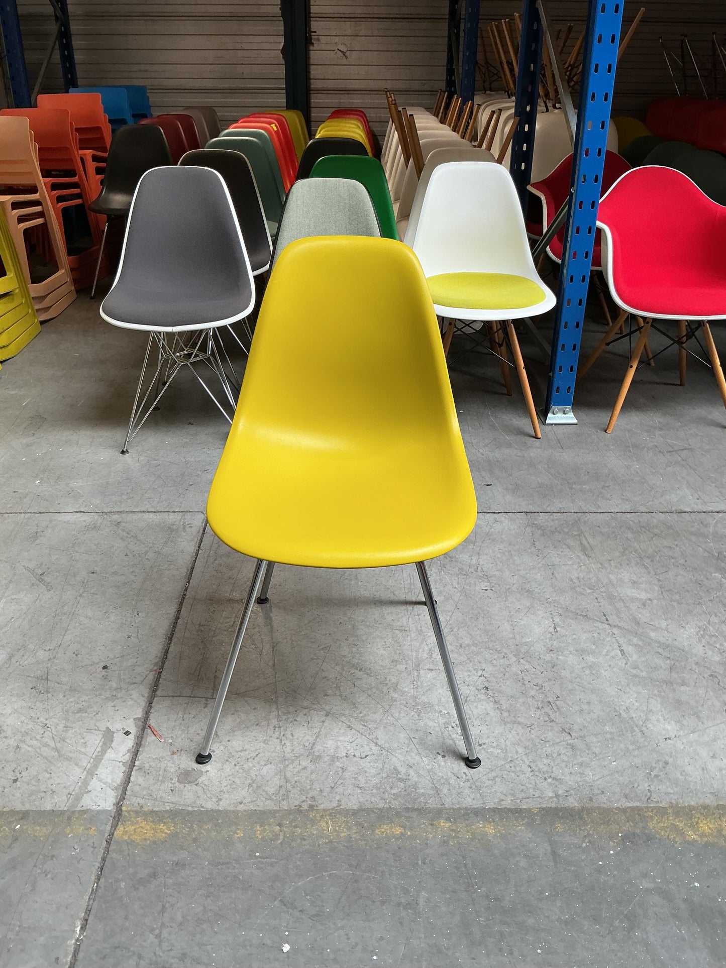 Vitra DSX Design Stoel | Mosterd Geel | Chroom