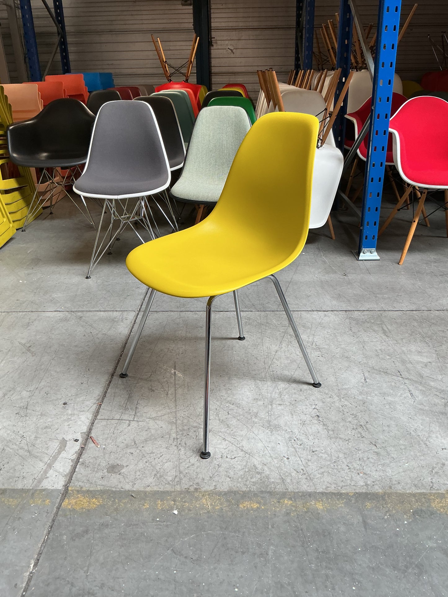 Vitra DSX Design Stoel | Mosterd Geel | Chroom