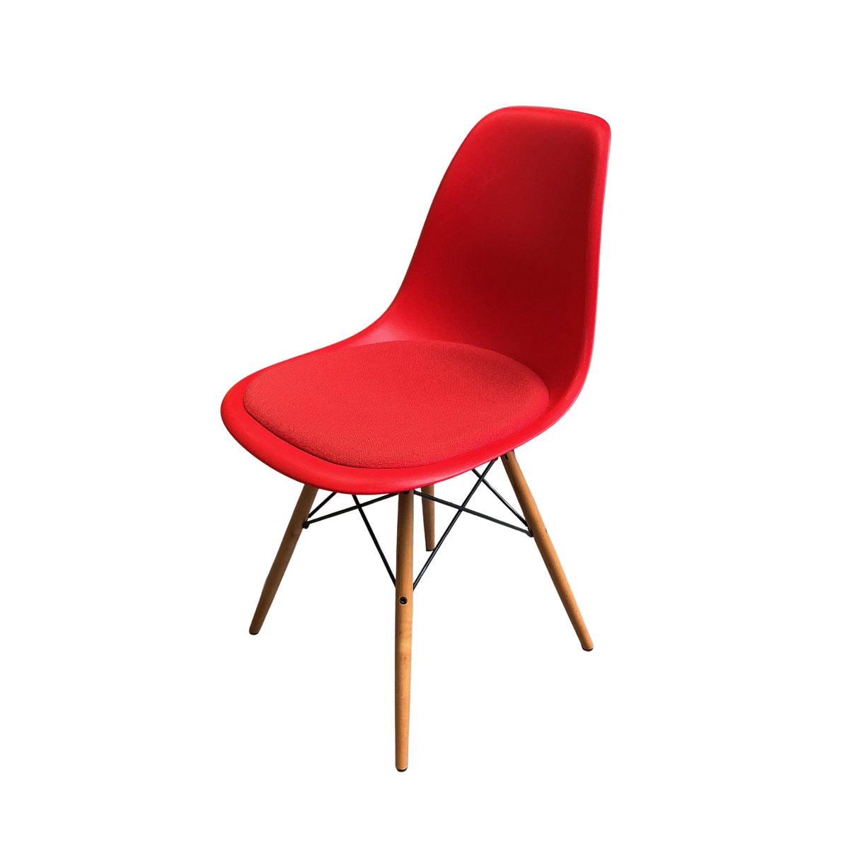 Vitra Eames Plastic Chair DSW | Eetkamerstoel | Rood | Essenhout