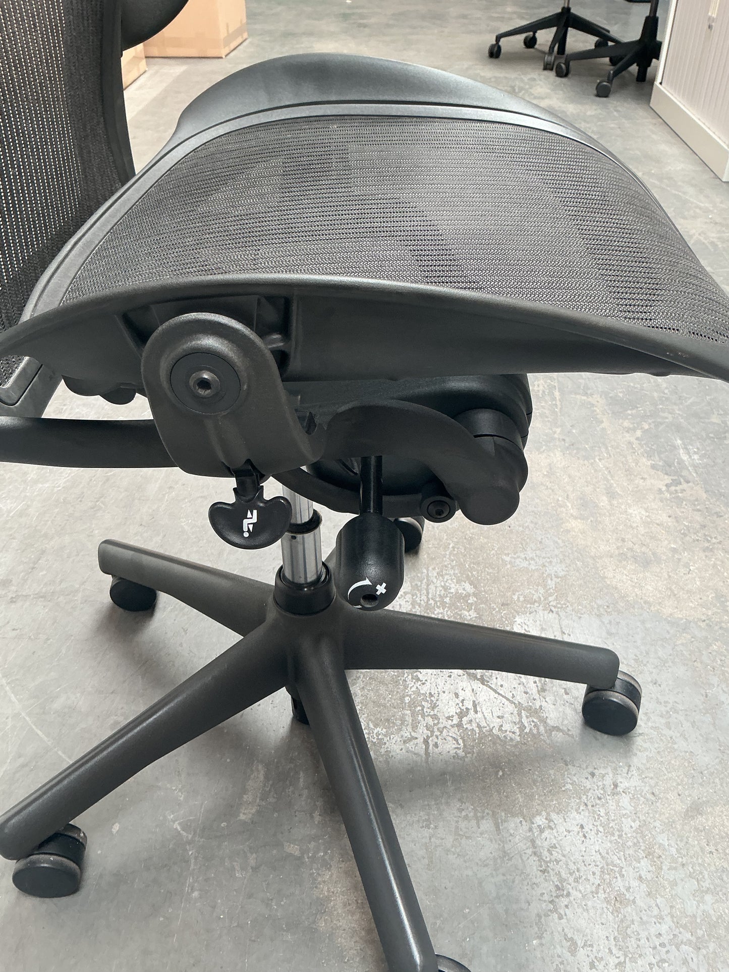 Herman Miller Aeron Bureaustoel | Type C | Graphite