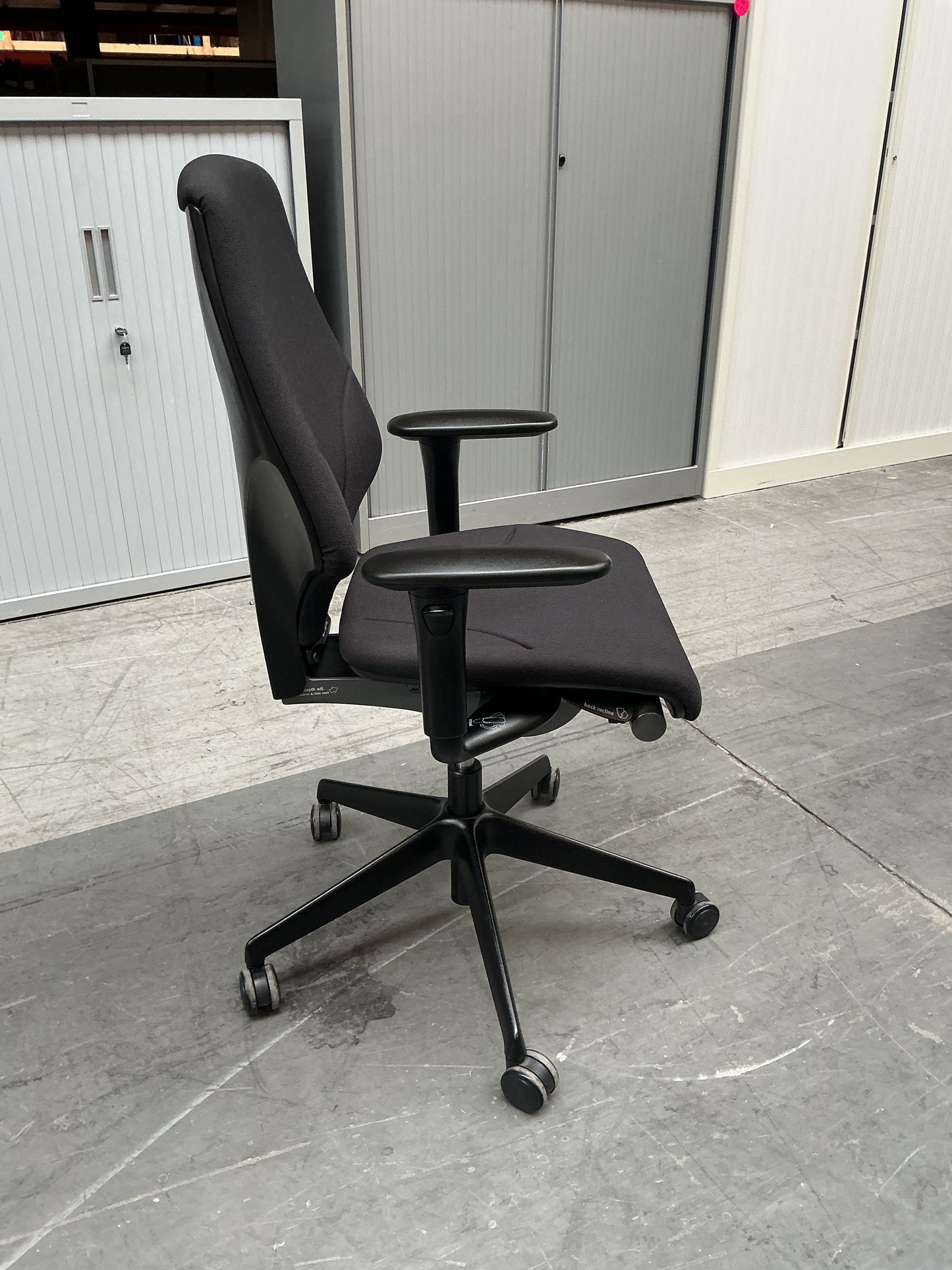 Giroflex 64 Bureaustoel | Zwart