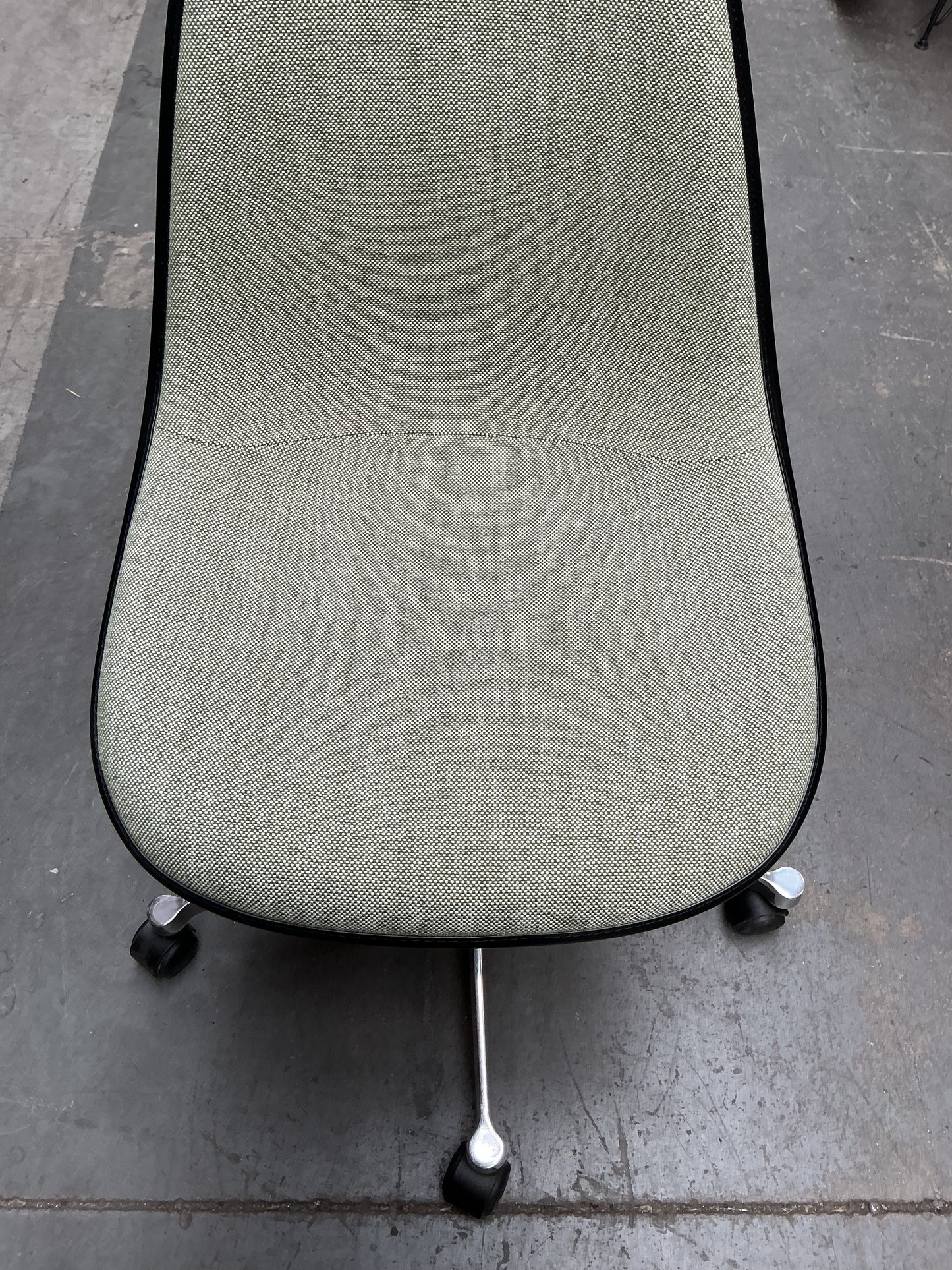 Vitra Eames PSCC Bureaustoel | Groen