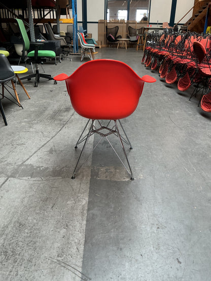Vitra Eames Dar | Rood | Chroom | met zitkussen Grijs Gemêleerd