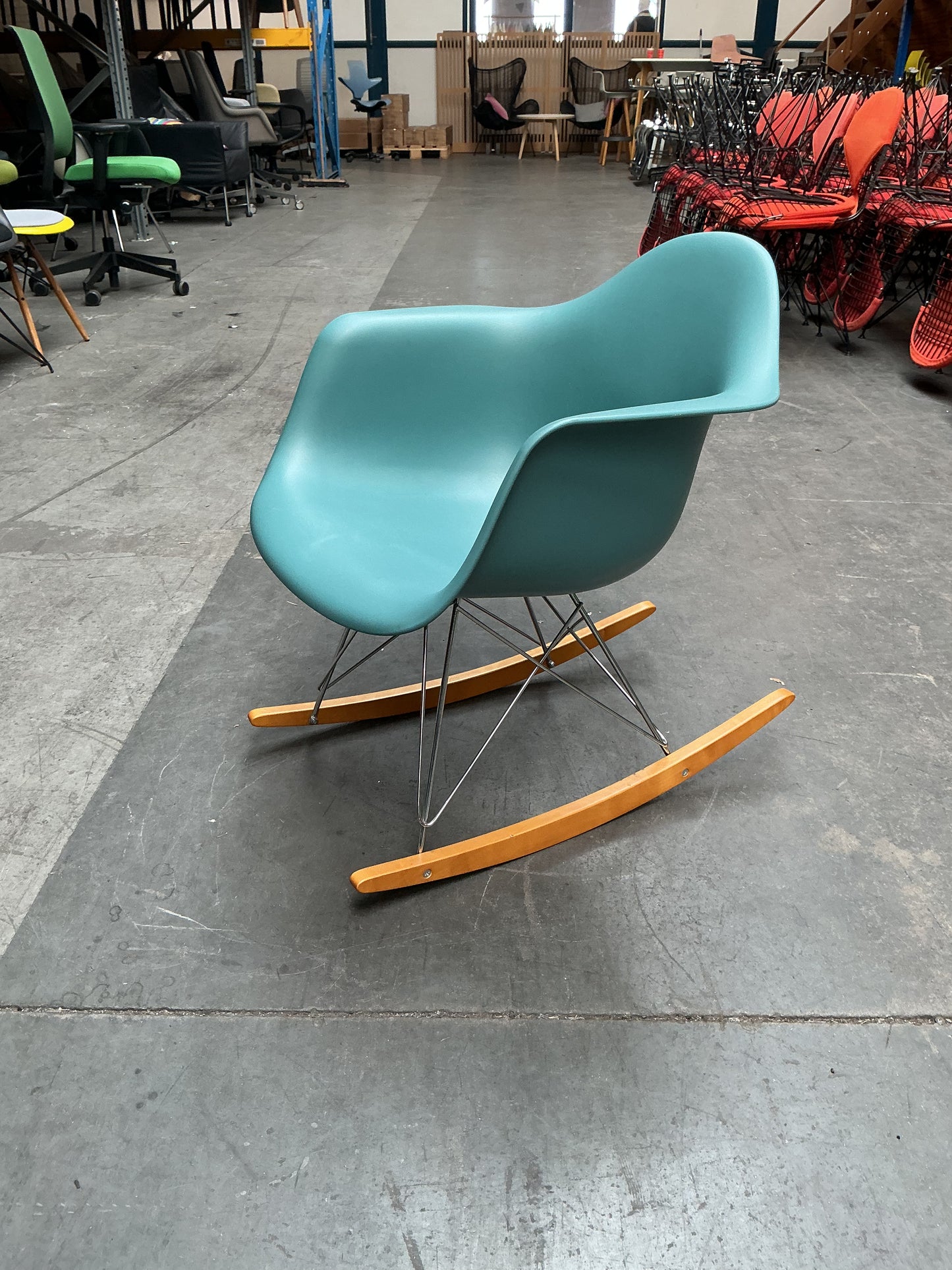 Vitra Eames RAR Design Stoel | Schommelstoel | Zeegroen