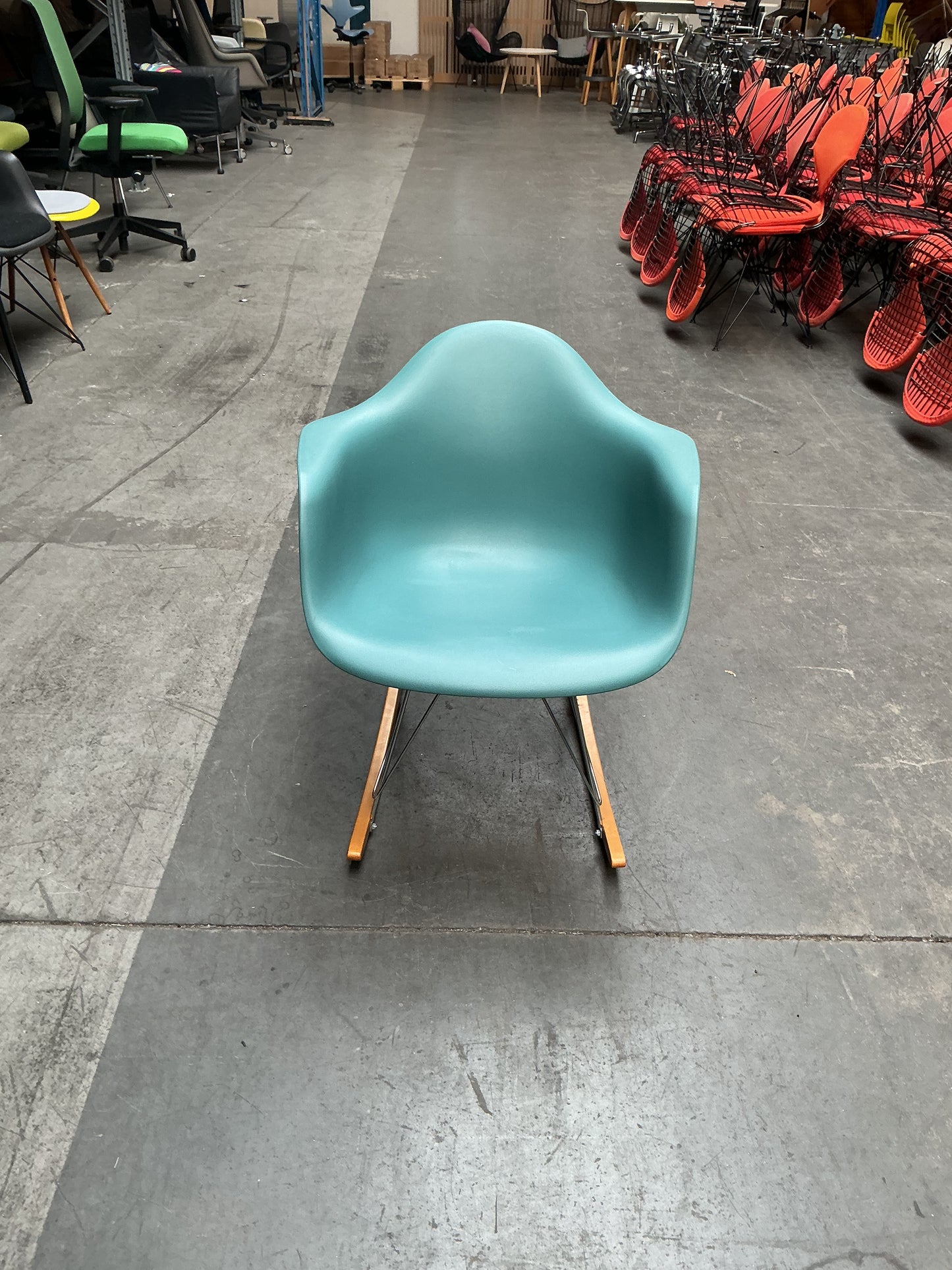 Vitra Eames RAR Design Stoel | Schommelstoel | Zeegroen