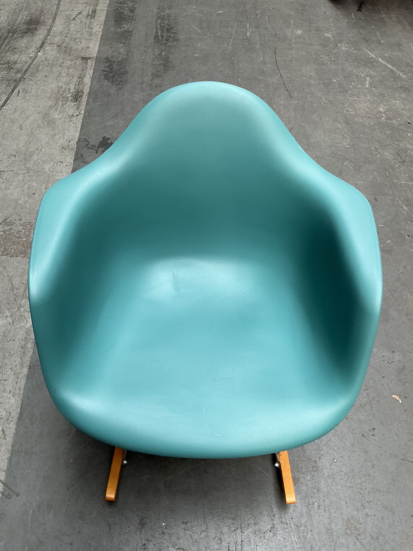 Vitra Eames RAR Design Stoel | Schommelstoel | Zeegroen