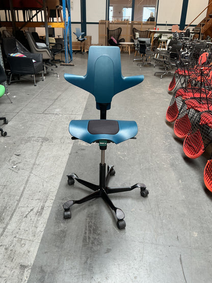 HAG Capisco 8010 Puls Bureaustoel | Zithoogte 47-65 cm | Petrol