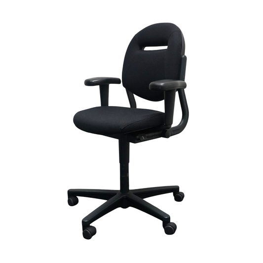 Ahrend 220 Bureaustoel | Nieuw Gestoffeerd | Zwart | 3D Pads