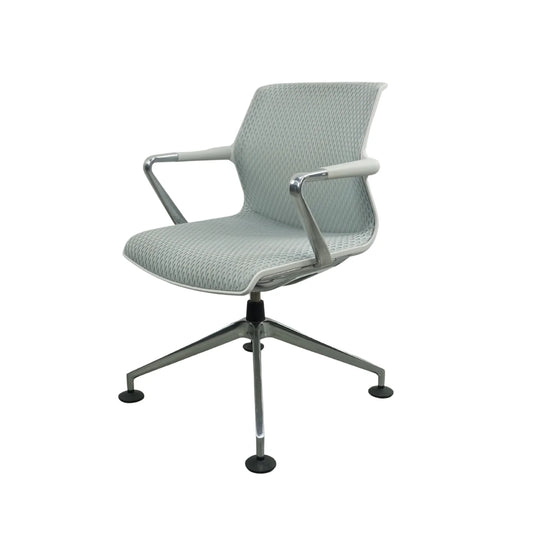 Vitra Unix Vergaderstoel | Conferentiestoel | Lichtgrijs | Diamond Mesh