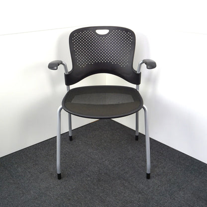 Herman Miller Caper Design Vergaderstoel | Zwart