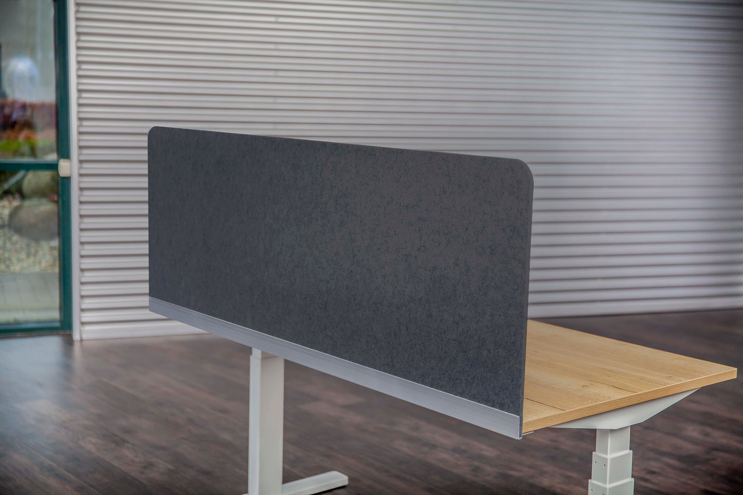 Akoestisch Voorzetscherm | 9 mm | Hoogte 590 mm | Bevestiging Aluminium